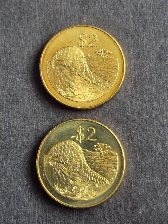 2 x Zimbabwe 2 Dollars 2001 BU