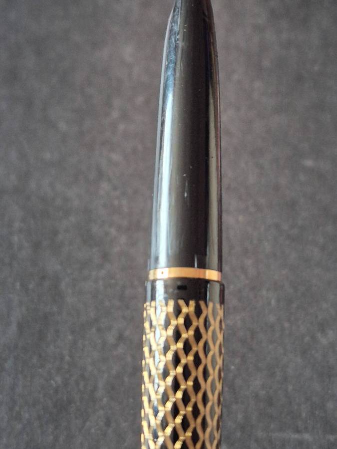 Vintage Schaeffer Paisley Fountain Pen Black Laque