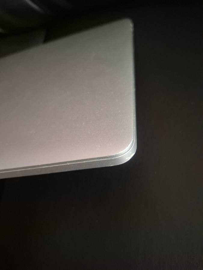 MacBook Pro (Retina, 15-inch, Mid 2015)