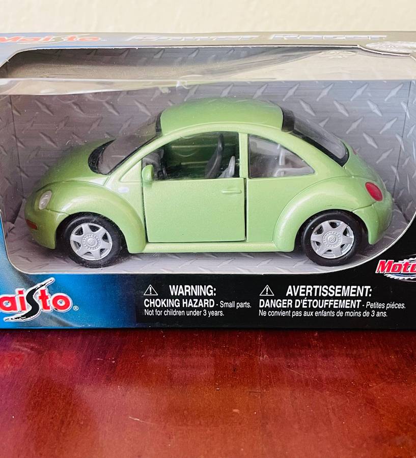 Maisto power racer VW Beetle die cast model