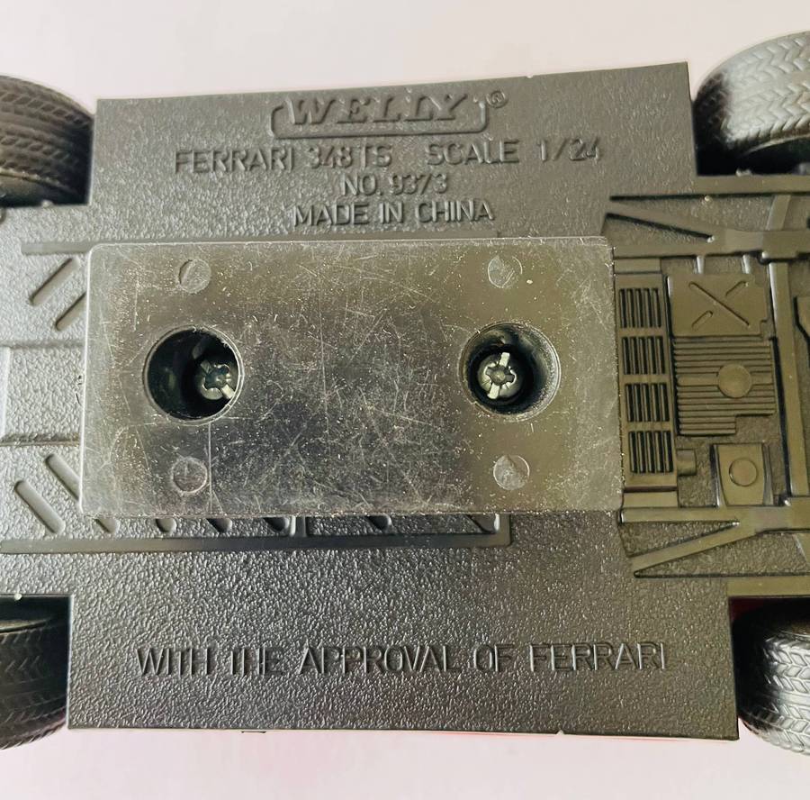 Welly Ferrari 348 TS 1/24 scale die cast model
