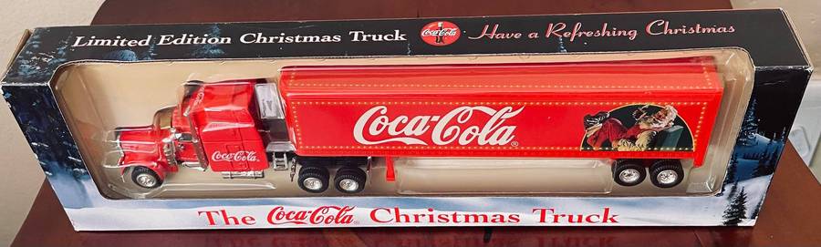 Limited edition die cast Coca-cola Christmas truck 1:64 scale