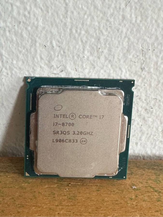 Intel Core i7-8700 @ 3.20GHz CPU