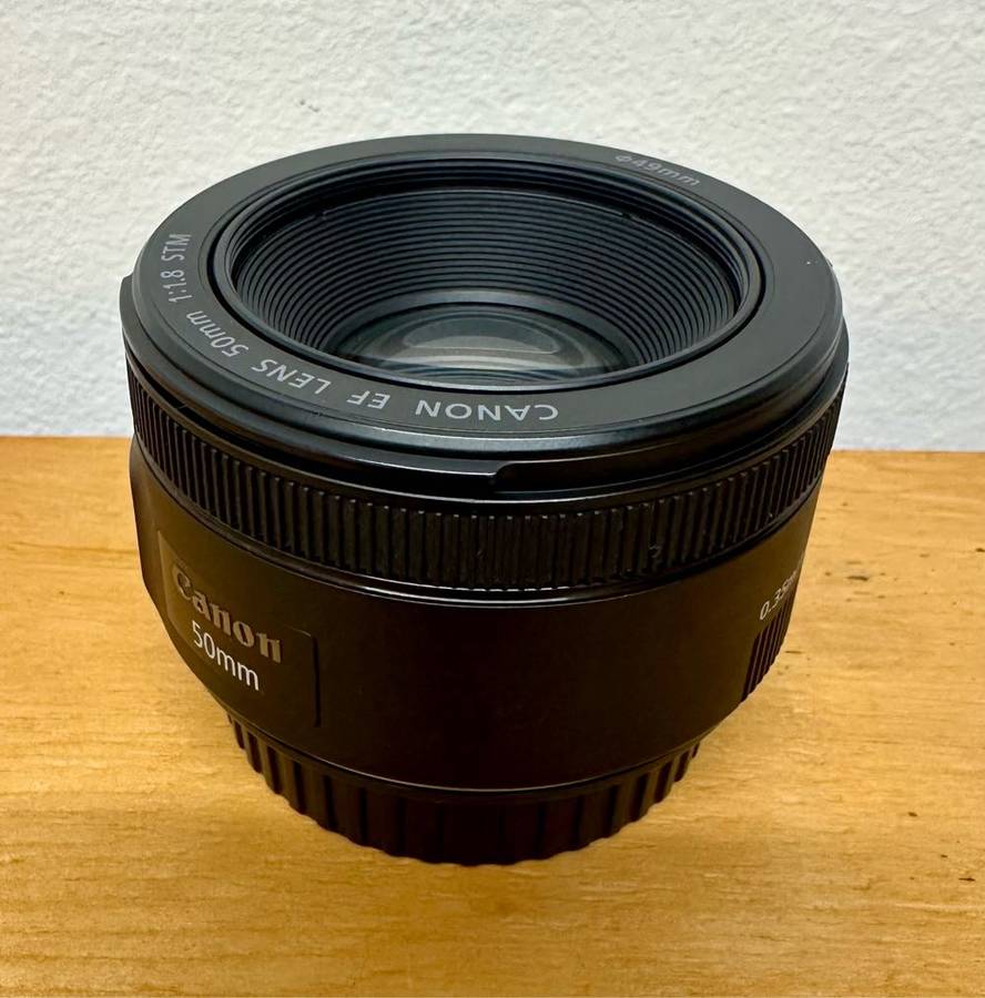 CANON EF 50MM F/1.8 STM LENS