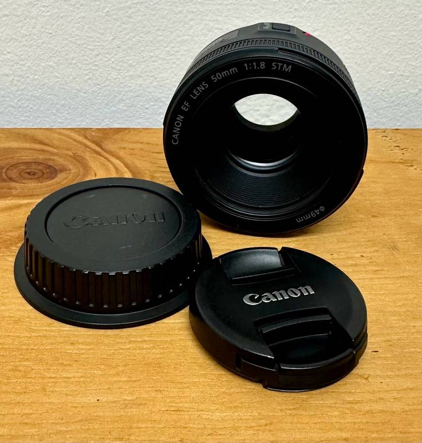 CANON EF 50MM F/1.8 STM LENS