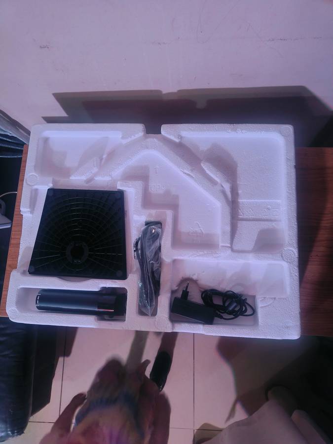 Rogueware gaming monitor (relisted)