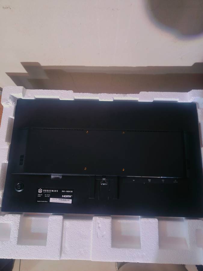 Rogueware gaming monitor (relisted)