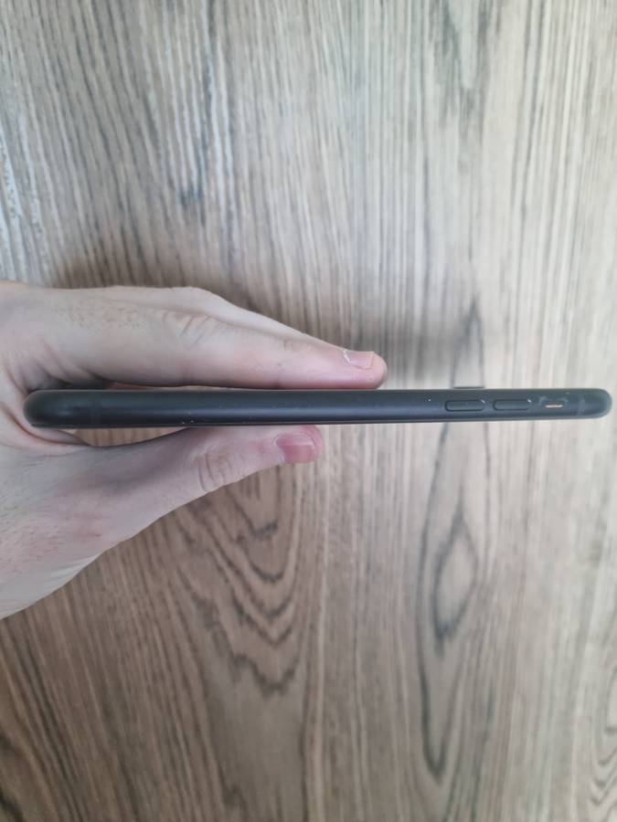 iPhone XR 64gb