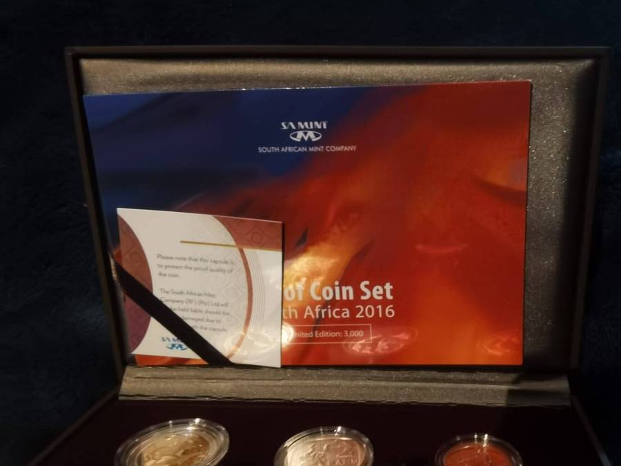 2016 South Africa Proof Set - Mintage  of only 741 !!