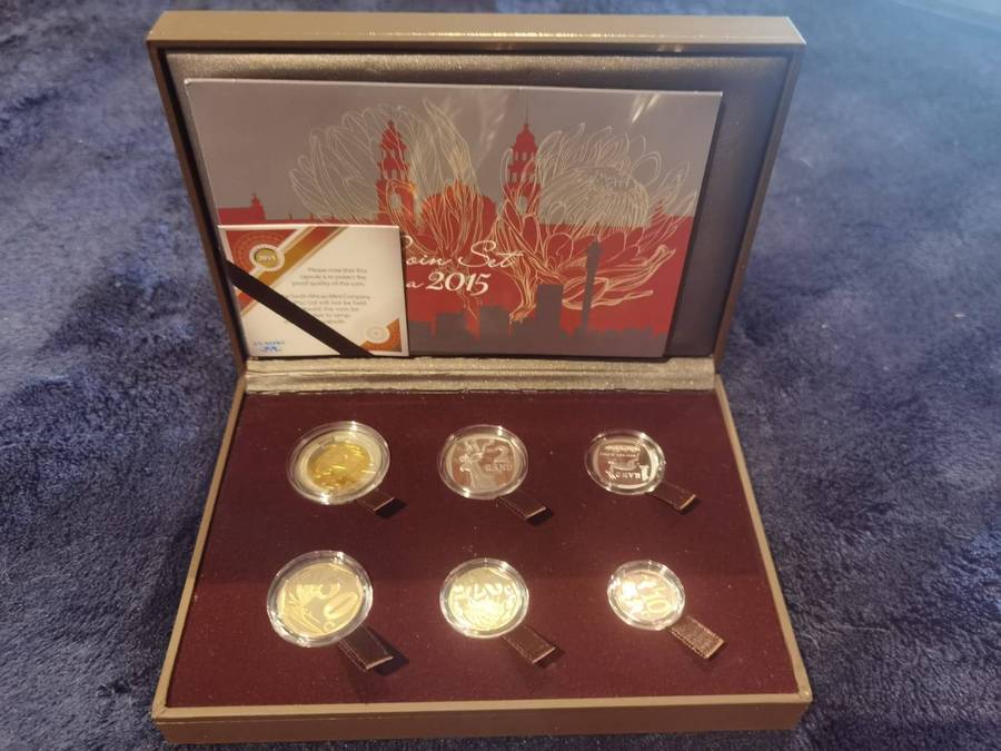 2015 South Africa Proof Set - Mintage  of only 591 !!