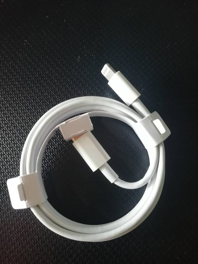 iPhone 11 64GB White