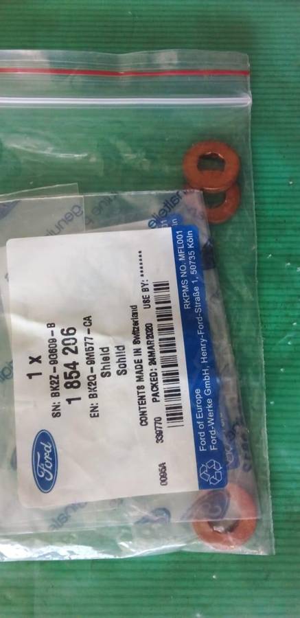 FORD RANGER 2.2D OIGINAL INJECTOR WASHER SET.