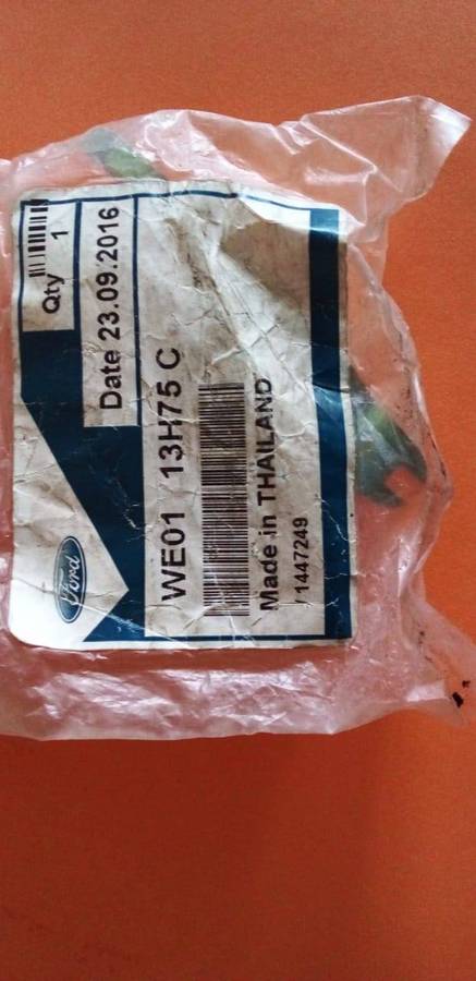 DIESEL  INJECTOR HOLD DOWN BRACKET.MAZDA BT50 AND RANGER WE MOTOR