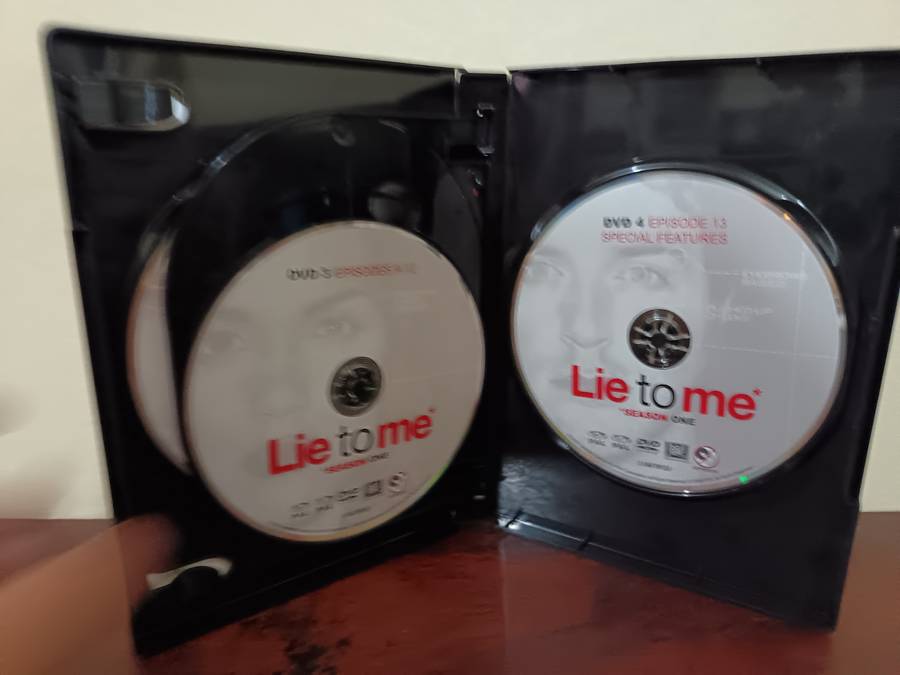Lie To Me Season 1 Boxset on DVD