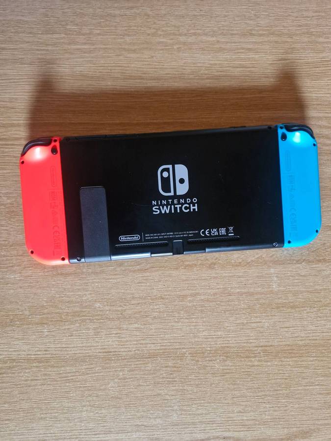 Nintendo Switch V2