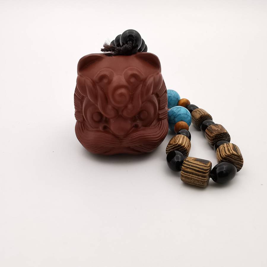 Highly Detailed Hand Crafted Redware Chinese/Japanese Netsuke Figurine