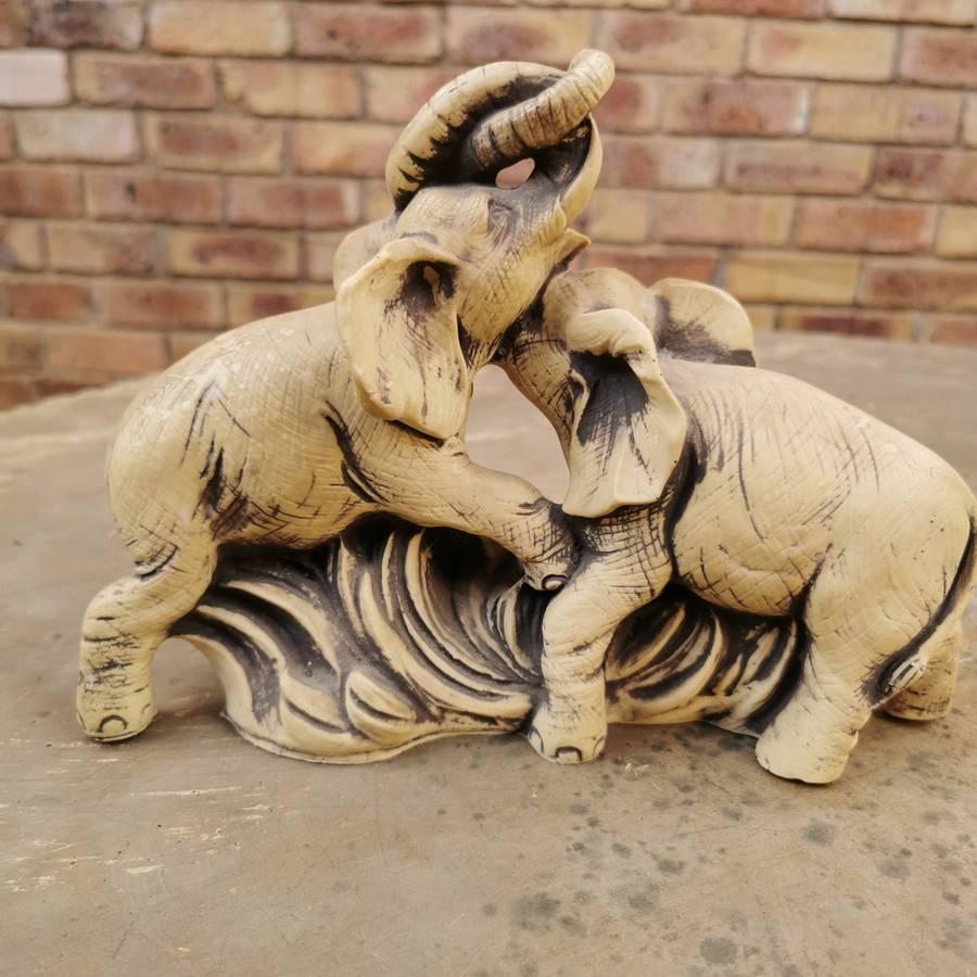 Ornament of two elephants