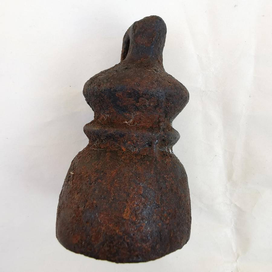 Eastern Vintage weights Lovely item, undamaged