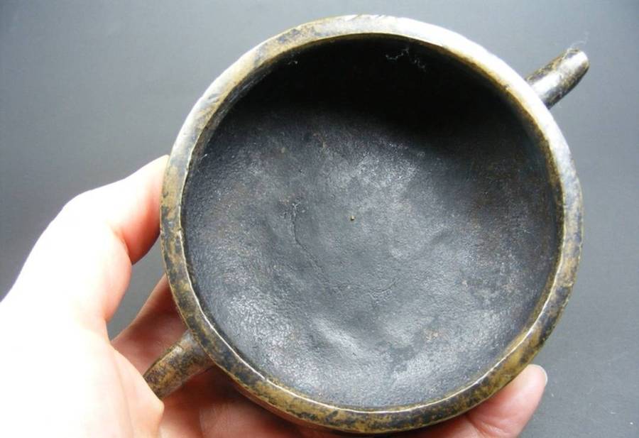 Old yellow copper three legged double ear incense burner from Hong Kong(MinGuo)