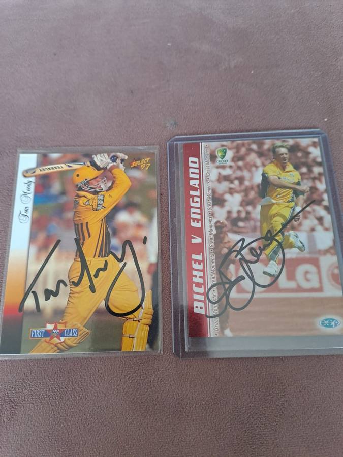 Australia cricketers, Andy Bichel, Tom Moody original signatures