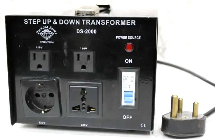 STEP UP 110V TO 220V & STEP DOWN 220V TO 110V TRANSFORMER DS-2000