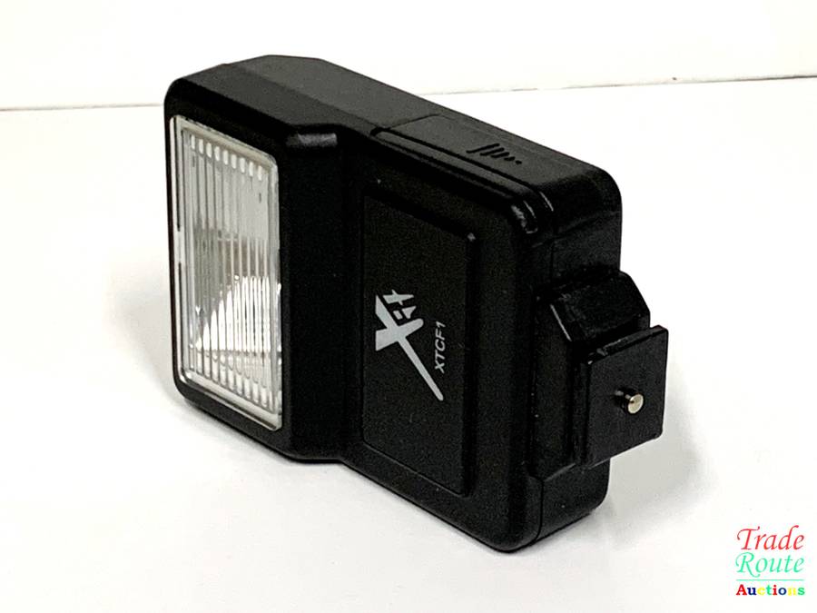 XTCF1 Flash for DSLR cameras