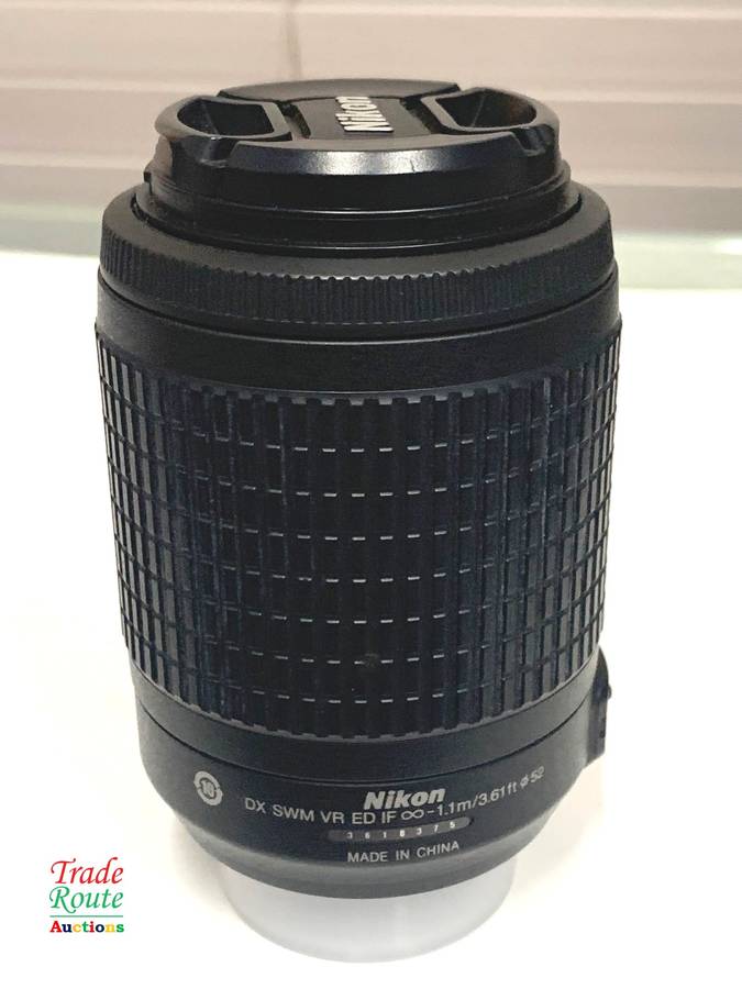 Nikon AF-S NIKKOR 55-200mm VR [ VIBRATION REDUCTION ] LENS