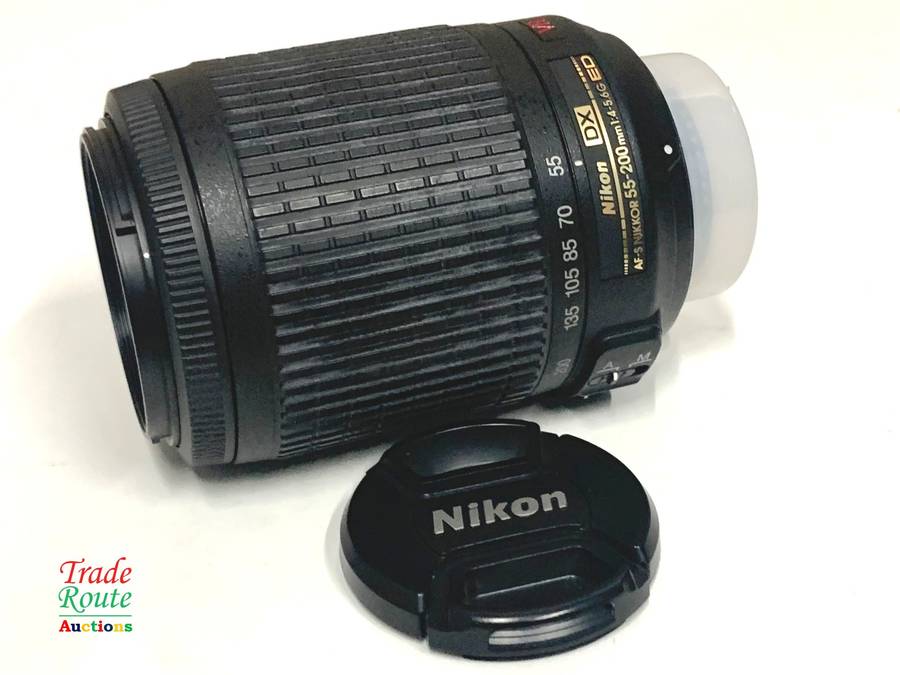 Nikon AF-S NIKKOR 55-200mm VR [ VIBRATION REDUCTION ] LENS