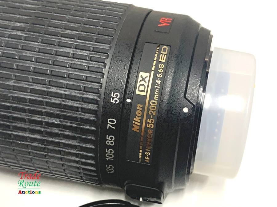 Nikon AF-S NIKKOR 55-200mm VR [ VIBRATION REDUCTION ] LENS