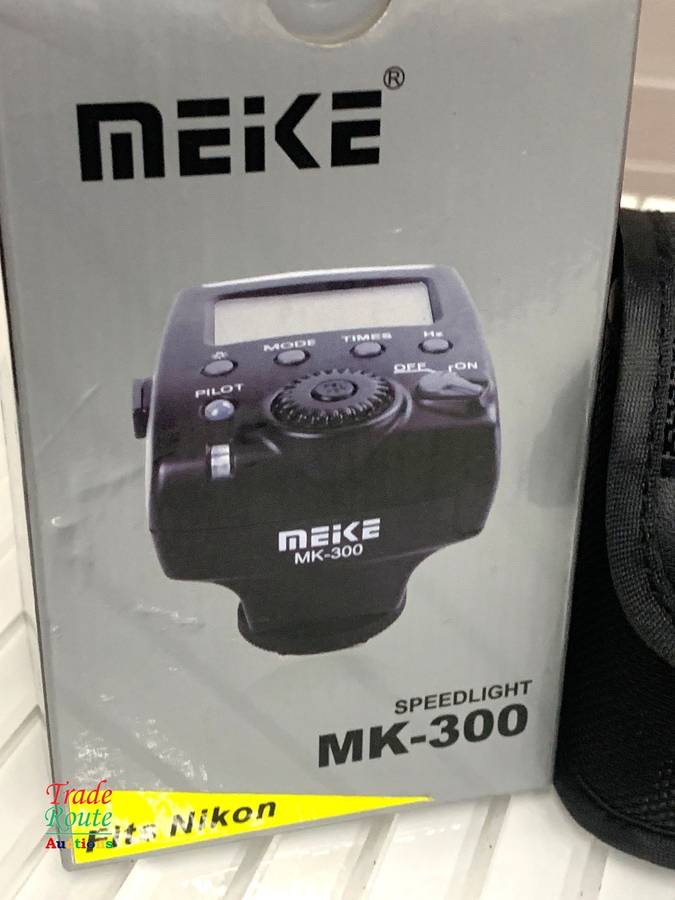 Meike MK300 Flash for Nikon (Black)