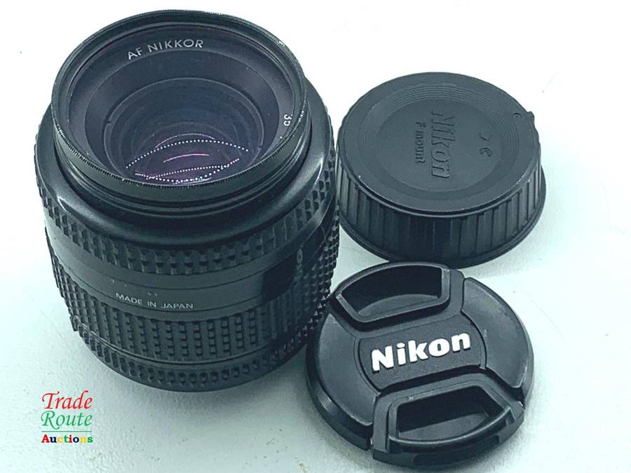 Nikon AF Zoom-Nikkor 35-70mm for NIKON Cameras - for Spares or Repair