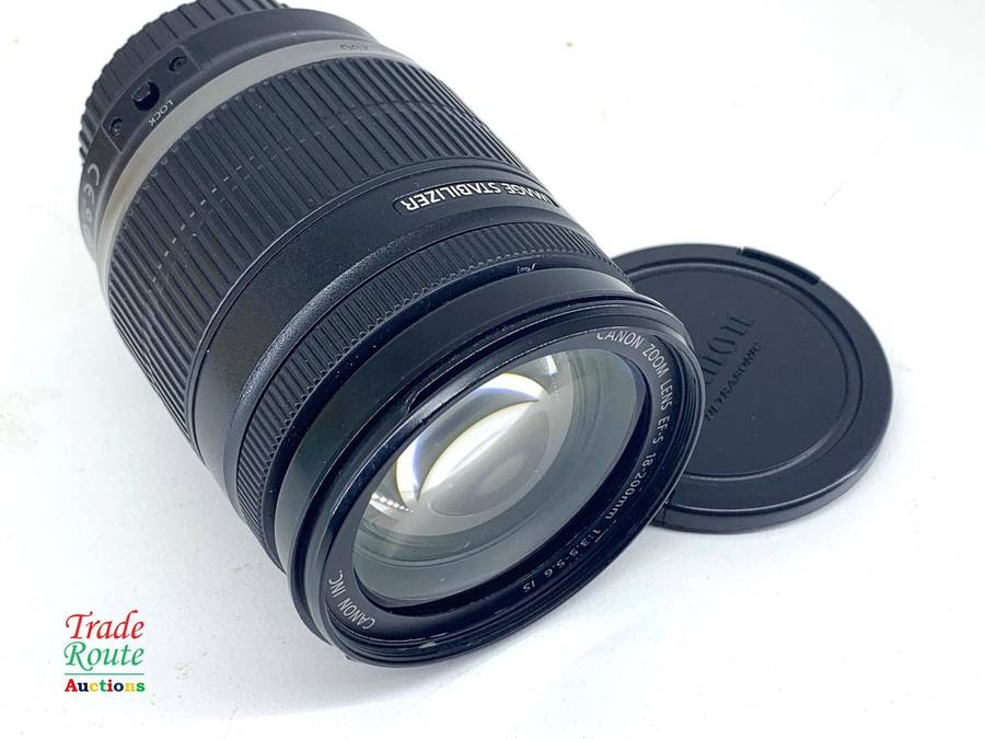 Canon EF-S 18-200mm Image Stabilizer Lens for CANON DSLR Cameras