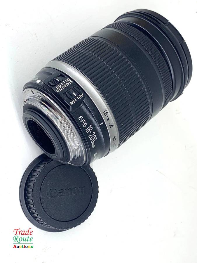 Canon EF-S 18-200mm Image Stabilizer Lens for CANON DSLR Cameras