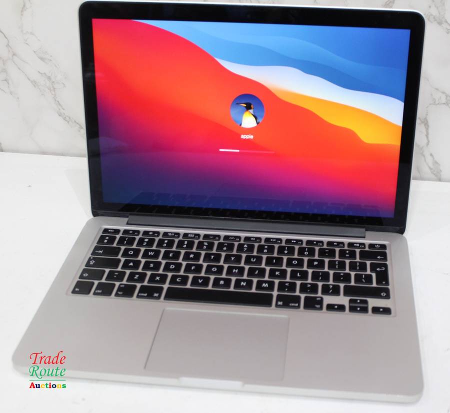 Boxed Apple MacBook Pro 13.3-inch  | Core i5 2.6GHz | 8GB RAM | 500GB SSD  ** RETINA DISPLAY *