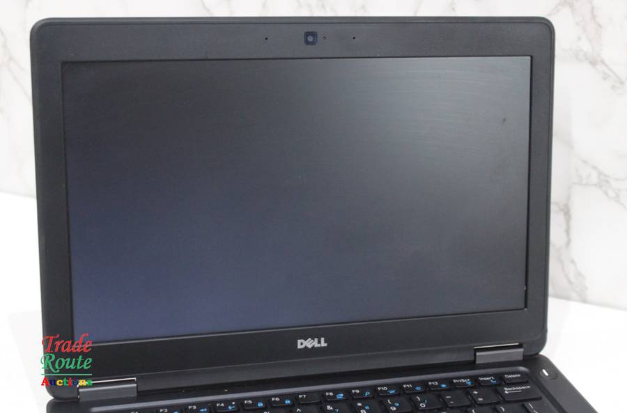 Dell Latitude E5250 Laptop, 12.5" Display, Intel Core i5-5th Gen, 8GB RAM, 500GB HDD - Low Battery
