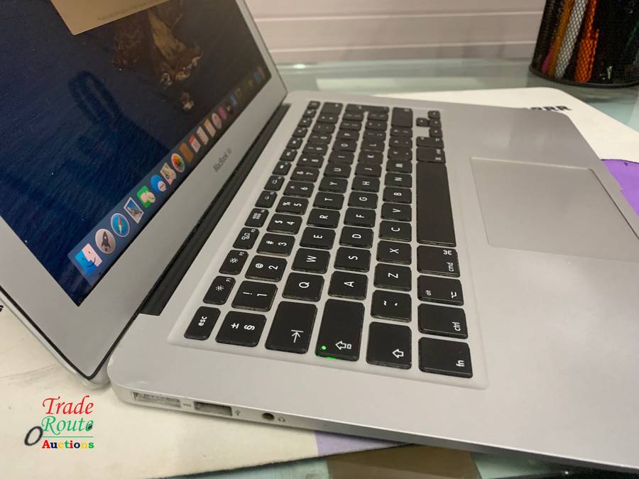 MacBook Air 13.3-inch | Core i5