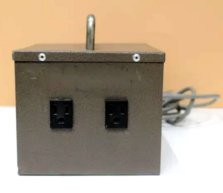 Auto Step Down Transformer 220V to 110V US PLUG