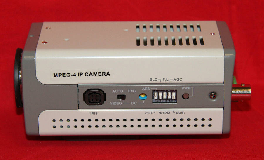 ACTi CAM-5301HP MPEG-4 Real-Time Network Streaming IP Camera