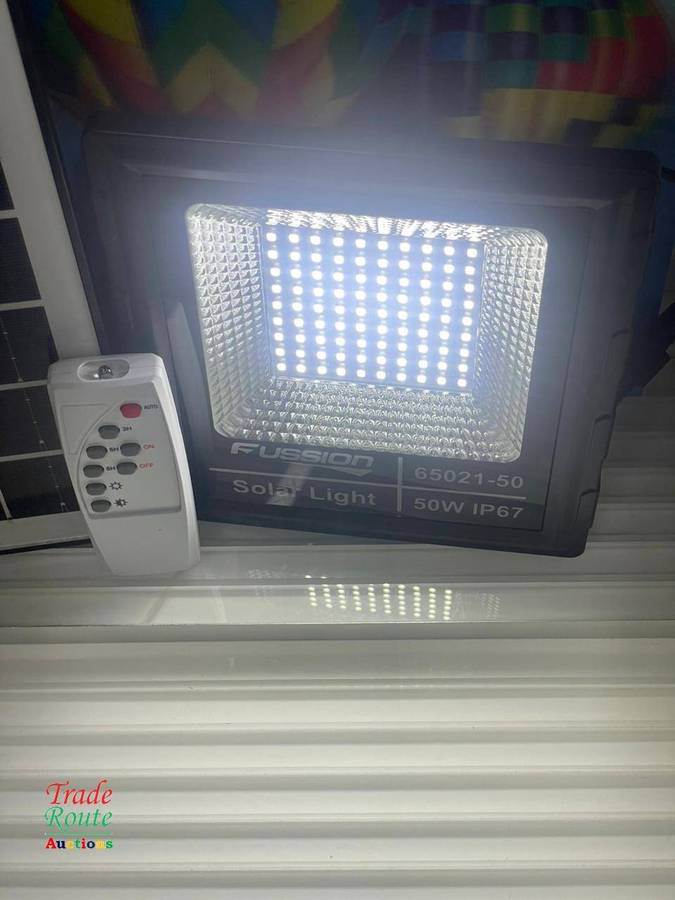 Solar Flood Light 50W (Fussion 65021-50) including Solar Panel & Remote 90 LEDs