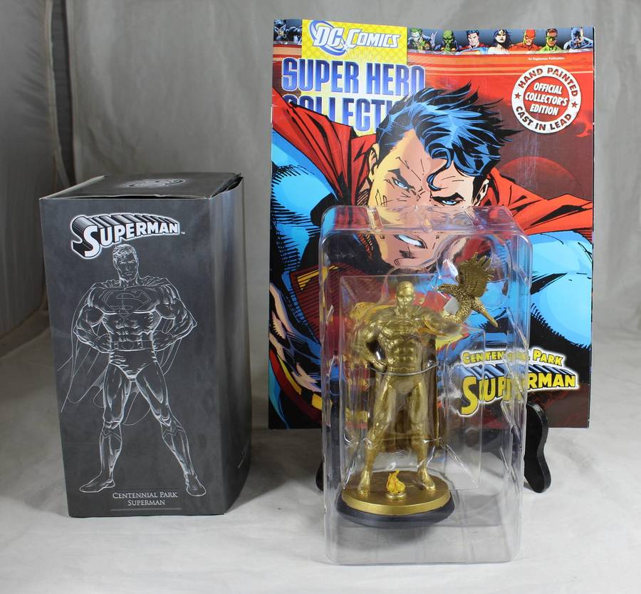 DC comics Super Hero special - lead, hand painted figurine and book - Centennial Park Superman