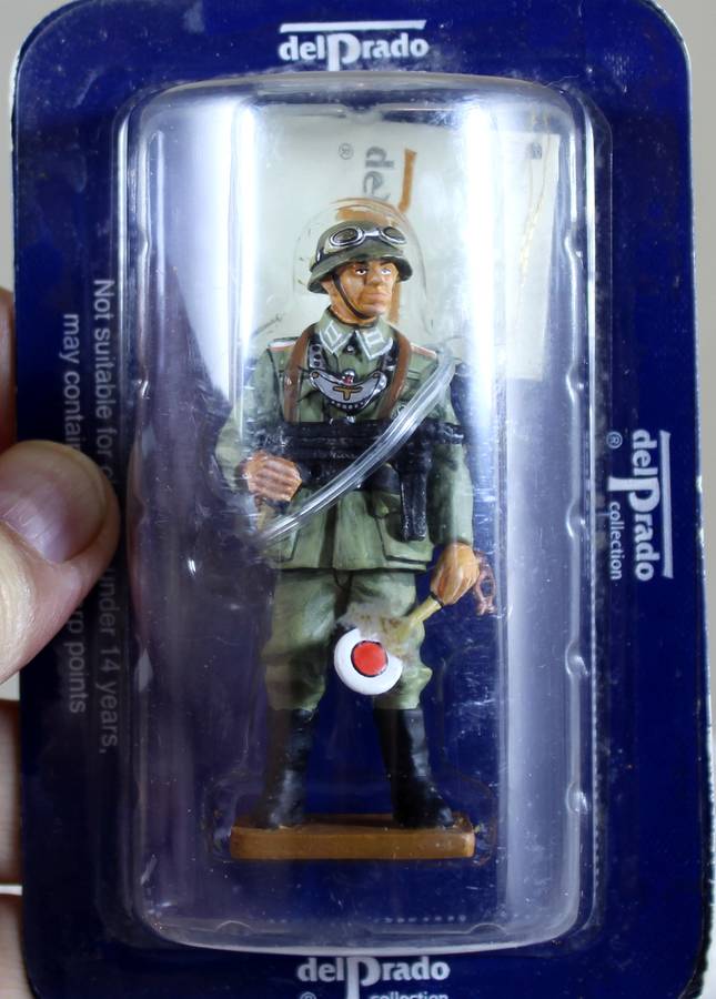 del Prado lead soldier - Feldwebel military police Germany 1944