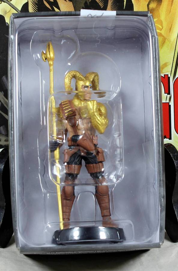 DC Comics - Super Hero figurine - Magog
