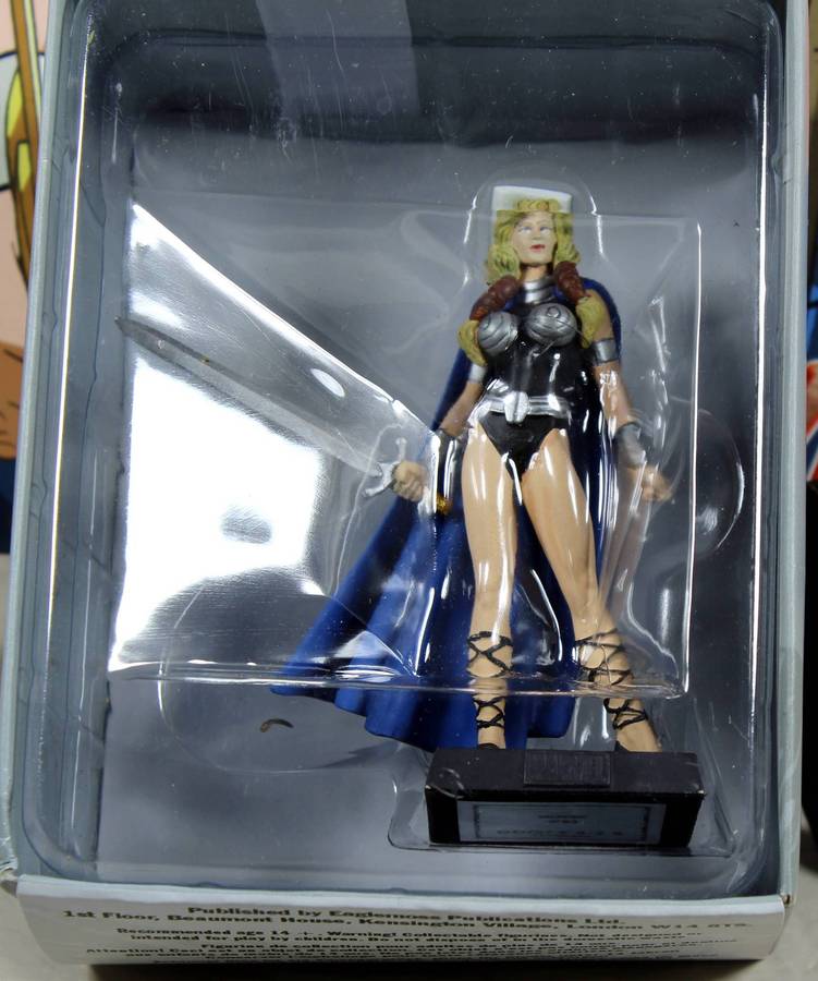 The Classic Marvel Figurine Collection - Valkyrie