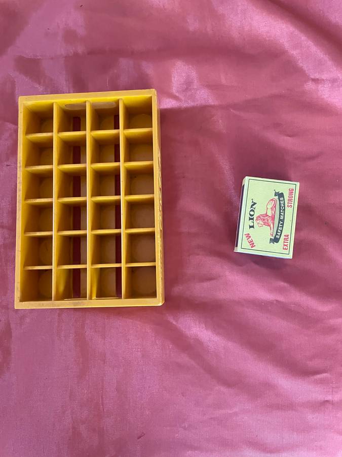 Coca-Cola highly Collectables mini bottle tray