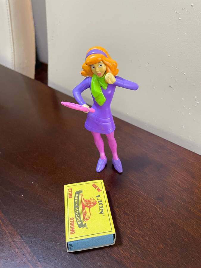 Scooby doo figurine toy