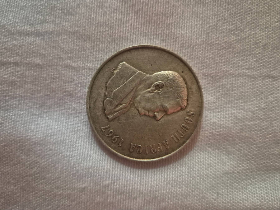 6 × R1 coins bid for lot see photos