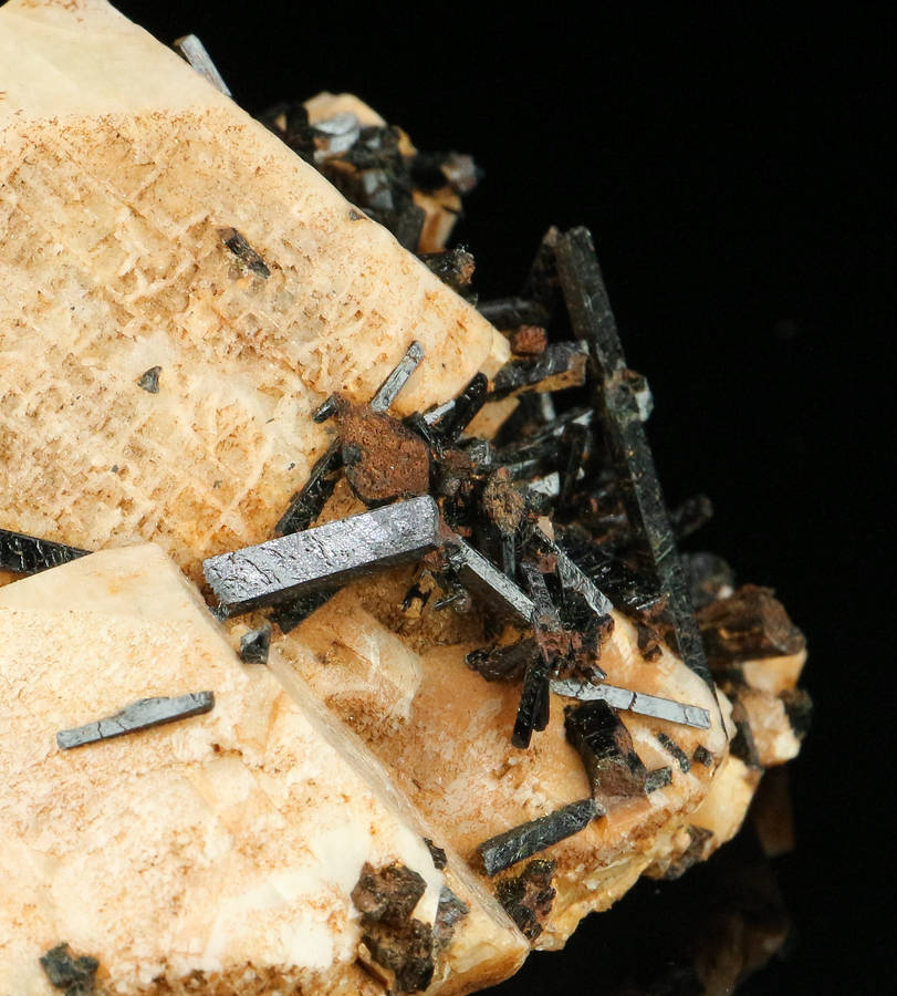 Small Cabinet Quartz, Aegirine & Orthoclase, Mount Malosa, Zomba, Southern Region, Malawi