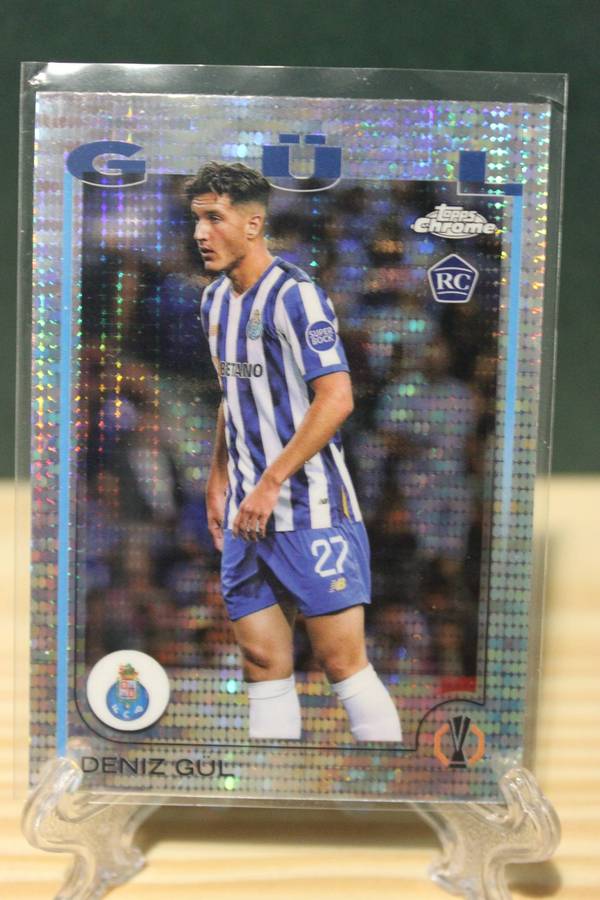 PORTO - Deniz Gül 2025 Topps Chrome PULSAR REFRACTOR
