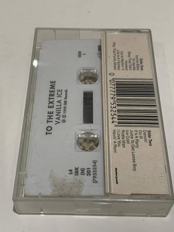 Cassette Tape - Vanilla Ice . To The Extreme - Not Tested / Sold As Is / See Pics (J/E)