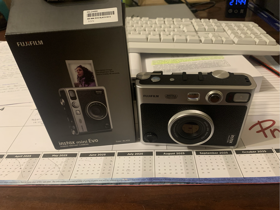 Fujifilm Instax Evo